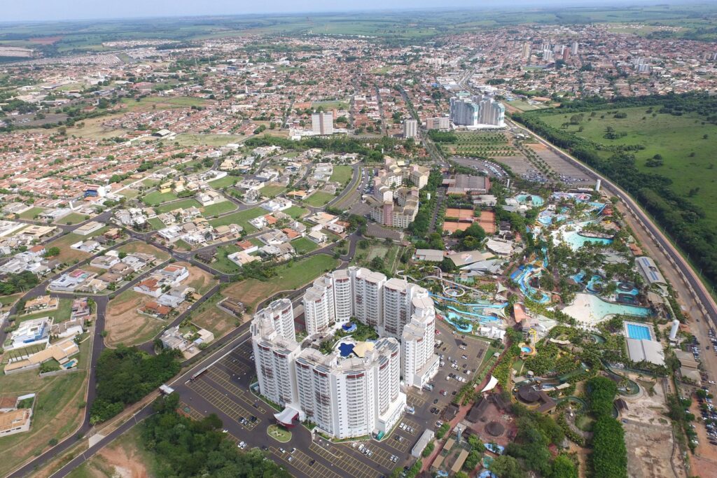 A Prefeitura de Olímpia, em São Paulo, publicou concurso público com cerca de 70 vagas imediatas distribuídas em diversos cargos e níveis de escolaridade.