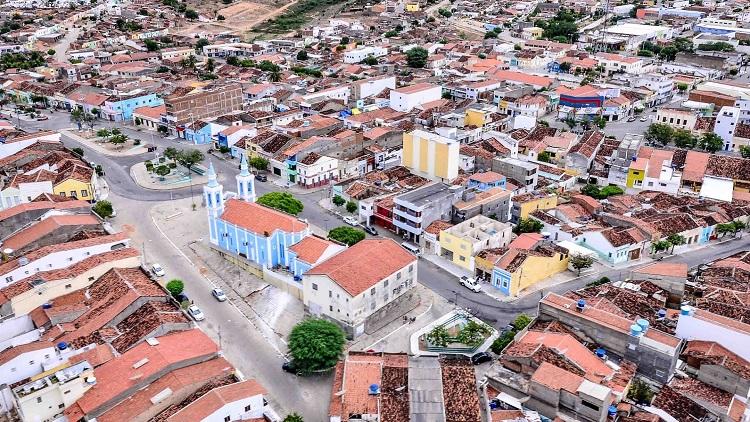 A Prefeitura de Santa Filomena publicou edital com mais de 200 vagas, entre imediatas e cadastro reserva, contemplando diversos níveis de escolaridade.